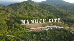 Ilustrasi : Mamuju City, Ikon Kota Mamuju, Sulawesi Barat